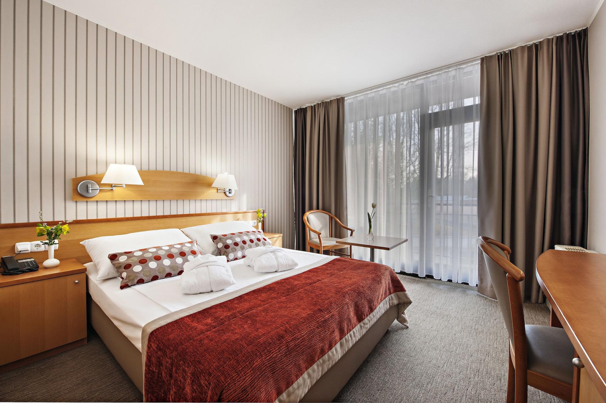 Hotel Termal - Terme 3000 - Sava Hotels & Resorts Моравське Топлице Екстер'єр фото